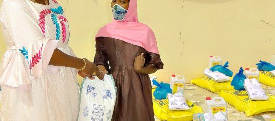 Verteilung von Hilfsgütern während der Pandemie in Podor, Senegal